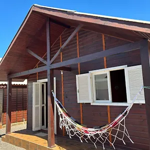  Casa de Férias Chale De 1 Quarto, Com Estacionamento, A 5 Min Da Praia!